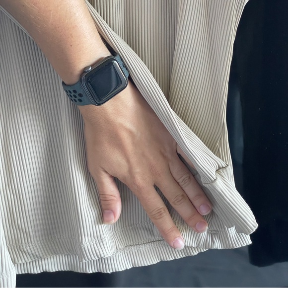 Equiline Beige Ribbed longsleeve Top - Picture 7 of 16